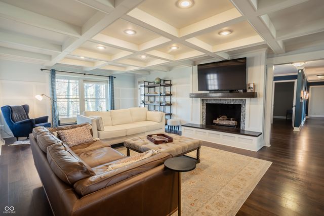 45 Spring Valley Drive, Anderson, IN 46011