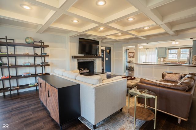 45 Spring Valley Drive, Anderson, IN 46011