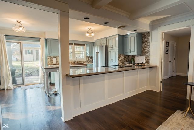 45 Spring Valley Drive, Anderson, IN 46011