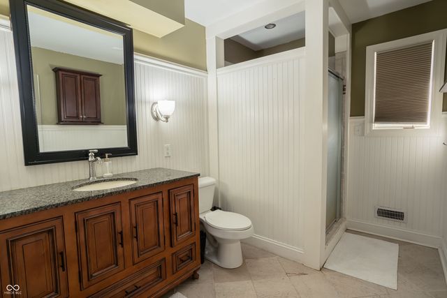 45 Spring Valley Drive, Anderson, IN 46011