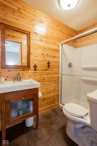 45 Spring Valley Drive, Anderson, IN 46011