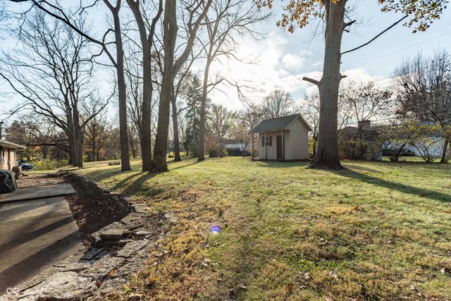 45 Spring Valley Drive, Anderson, IN 46011