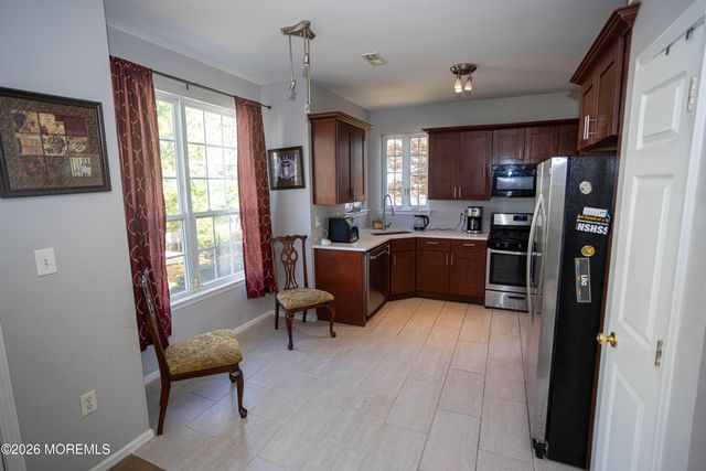39 Puchala Drive 168, Parlin, NJ 08859