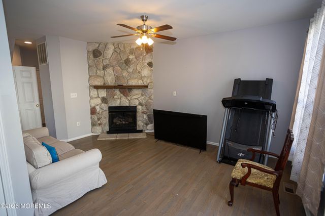 39 Puchala Drive 168, Parlin, NJ 08859