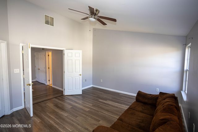 39 Puchala Drive 168, Parlin, NJ 08859