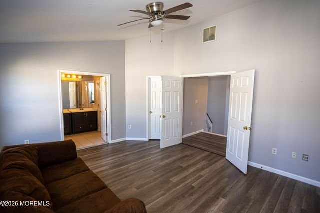 39 Puchala Drive 168, Parlin, NJ 08859