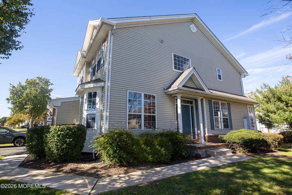 39 Puchala Drive 168, Parlin, NJ 08859
