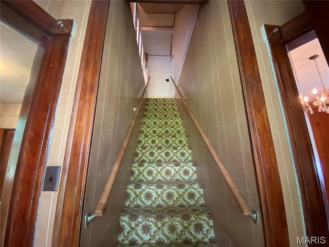 405 W 18th Street, Hermann, MO 65041