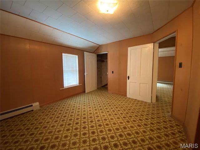 405 W 18th Street, Hermann, MO 65041