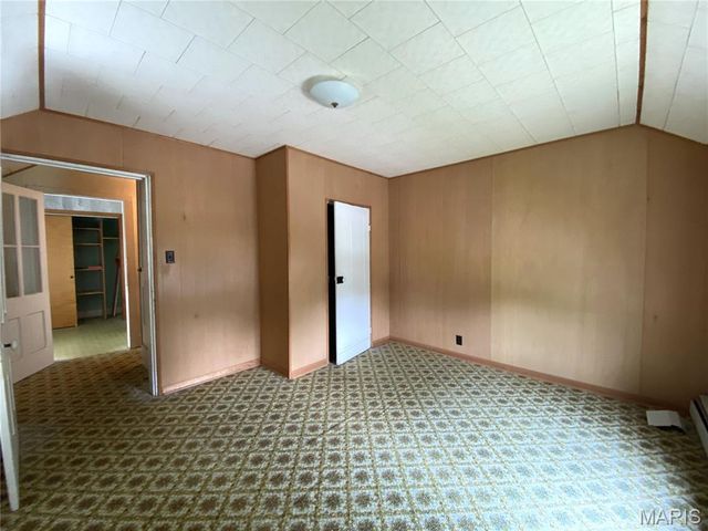 405 W 18th Street, Hermann, MO 65041