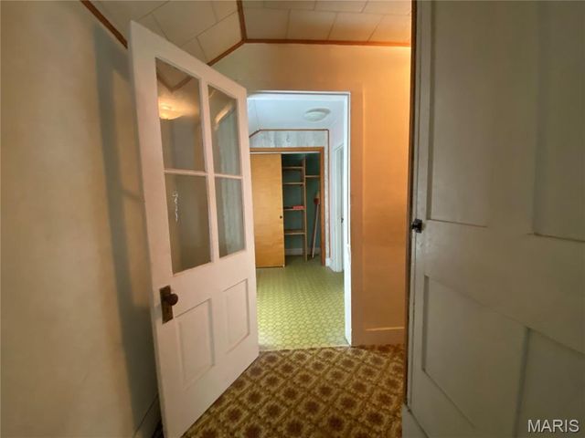 405 W 18th Street, Hermann, MO 65041