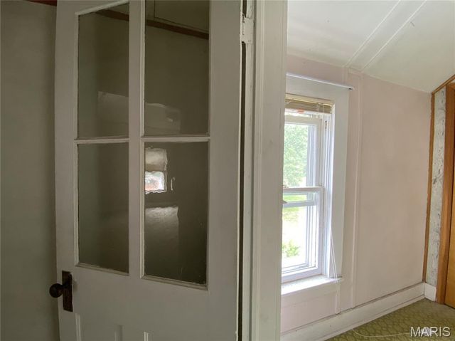 405 W 18th Street, Hermann, MO 65041