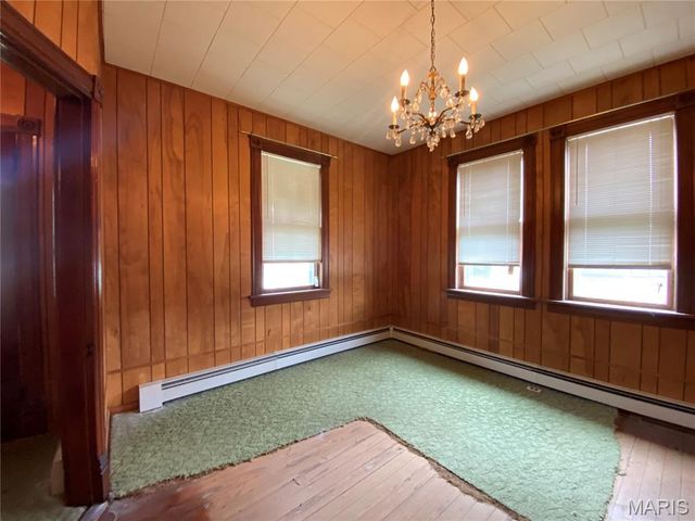 405 W 18th Street, Hermann, MO 65041