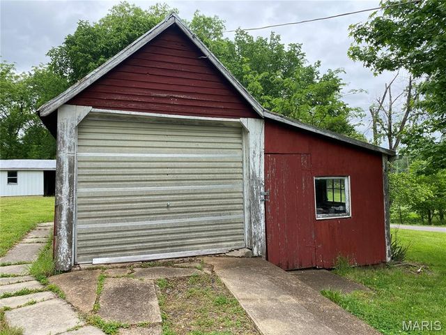 405 W 18th Street, Hermann, MO 65041