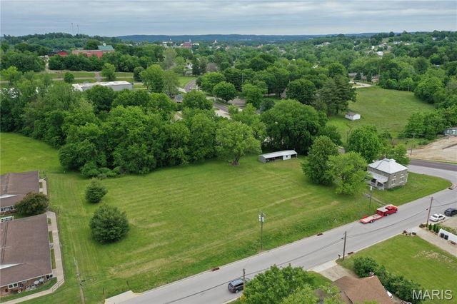 405 W 18th Street, Hermann, MO 65041