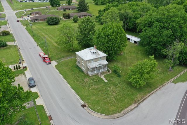 405 W 18th Street, Hermann, MO 65041