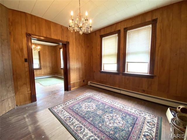 405 W 18th Street, Hermann, MO 65041