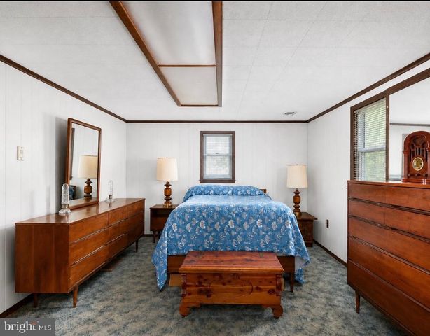 314 LAKE DR, Colonial Beach, VA 22443