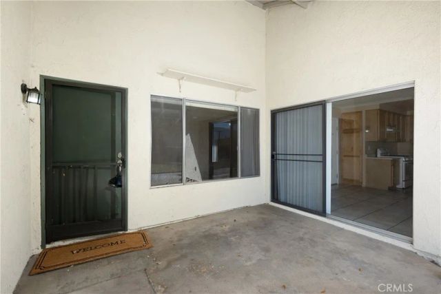 1589 Camelot, Corona, CA 92882