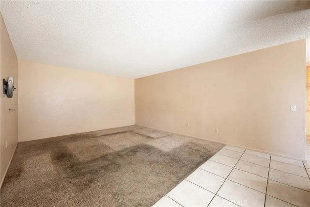 1589 Camelot, Corona, CA 92882