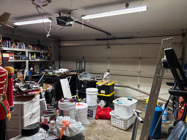 895 AUTUMN WOODS DR E, Southaven, MS 38671