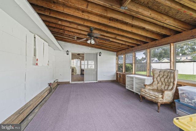 189 KENWOOD DR S, Levittown, PA 19055