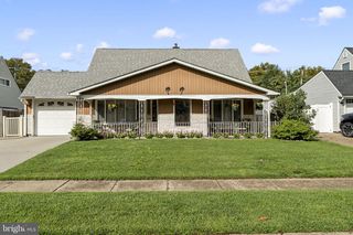 189 KENWOOD DR S, Levittown, PA 19055
