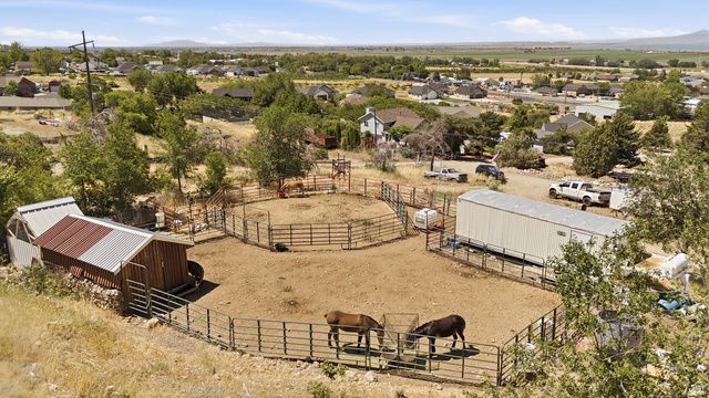 7295 S 600 W, Willard, UT 84340