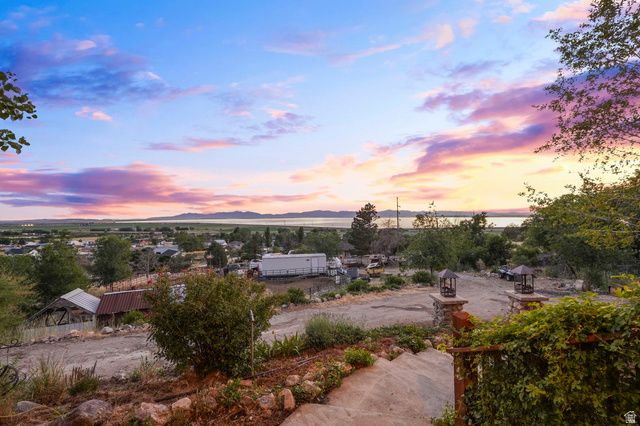 7295 S 600 W, Willard, UT 84340