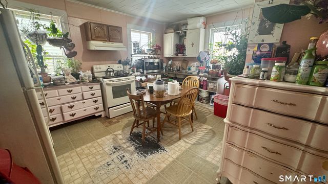 185 Springdale Avenue, Meriden, CT 06451