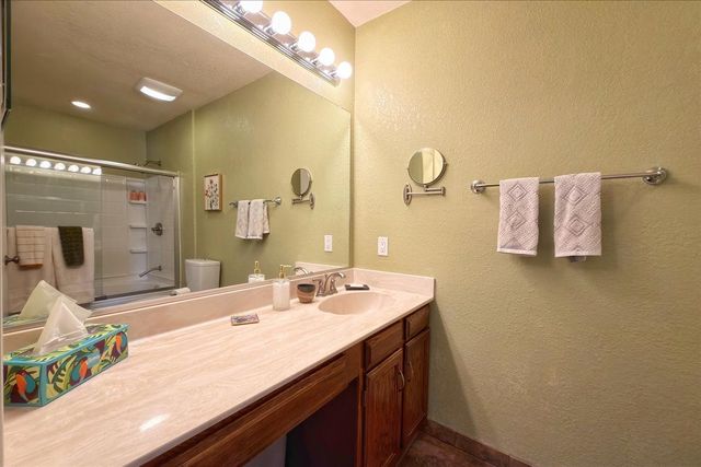 2353 Camino Pintores, Santa Fe, NM 87505