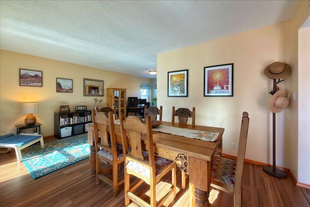 2353 Camino Pintores, Santa Fe, NM 87505