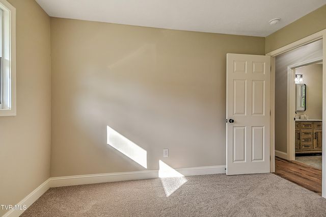 205 Archdale Drive, Kingsport, TN 37663