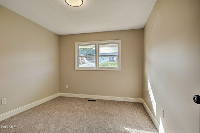 205 Archdale Drive, Kingsport, TN 37663