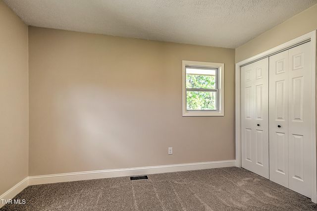 205 Archdale Drive, Kingsport, TN 37663