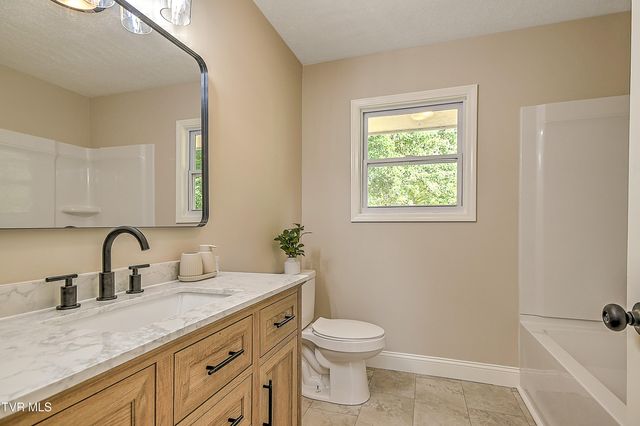 205 Archdale Drive, Kingsport, TN 37663