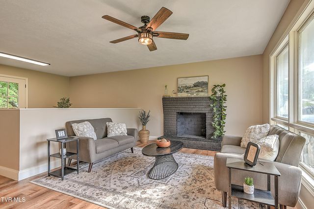 205 Archdale Drive, Kingsport, TN 37663