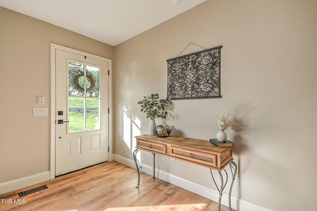 205 Archdale Drive, Kingsport, TN 37663