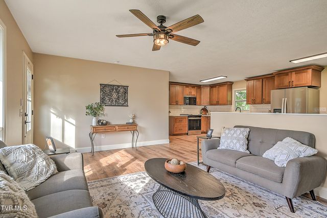 205 Archdale Drive, Kingsport, TN 37663