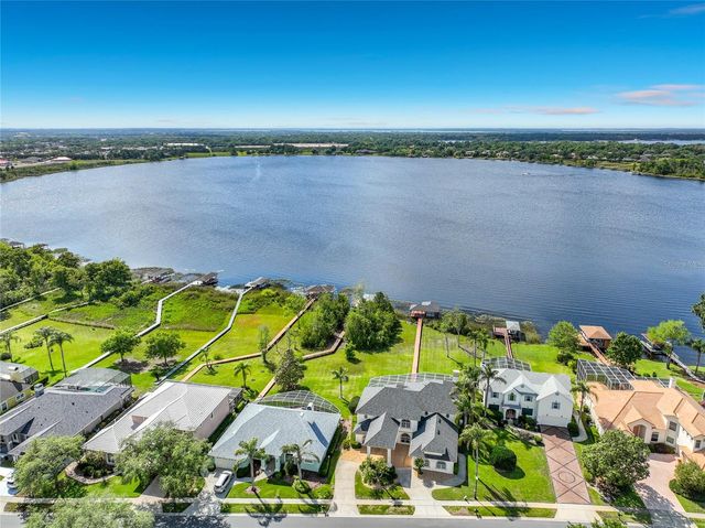 1861 EDGEWATER DRIVE, Mount Dora, FL 32757