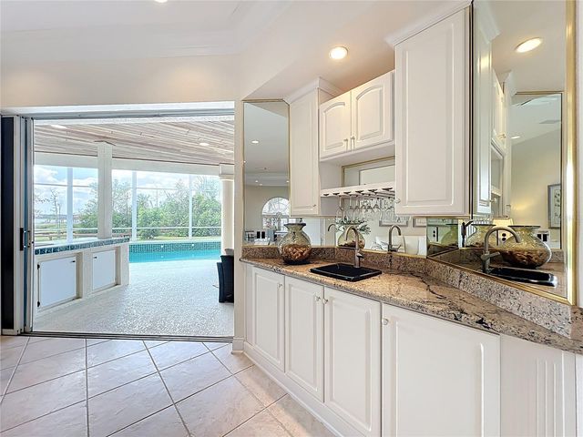 1861 EDGEWATER DRIVE, Mount Dora, FL 32757