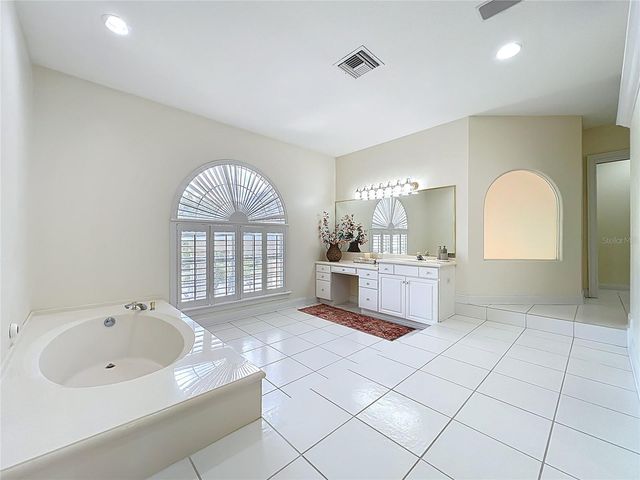 1861 EDGEWATER DRIVE, Mount Dora, FL 32757