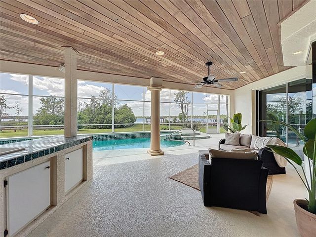 1861 EDGEWATER DRIVE, Mount Dora, FL 32757