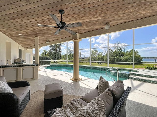 1861 EDGEWATER DRIVE, Mount Dora, FL 32757