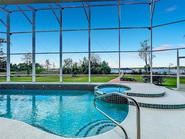 1861 EDGEWATER DRIVE, Mount Dora, FL 32757