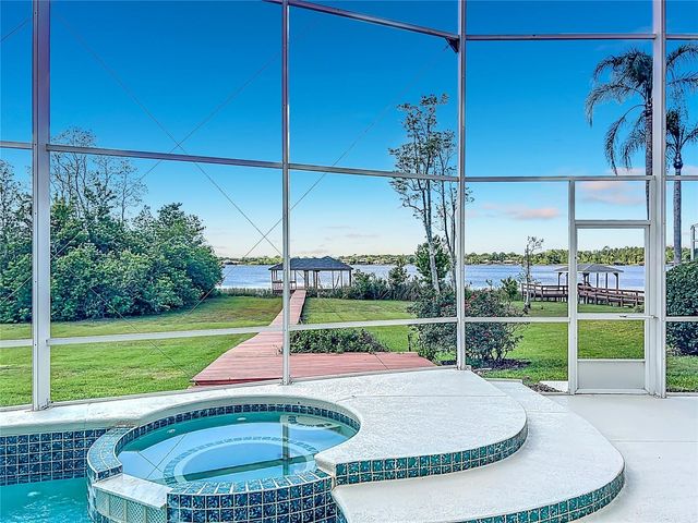 1861 EDGEWATER DRIVE, Mount Dora, FL 32757