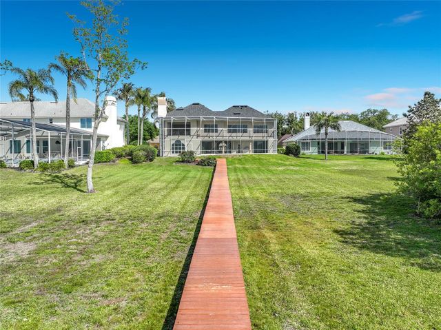 1861 EDGEWATER DRIVE, Mount Dora, FL 32757