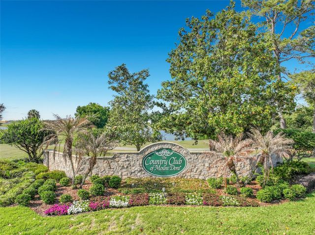 1861 EDGEWATER DRIVE, Mount Dora, FL 32757