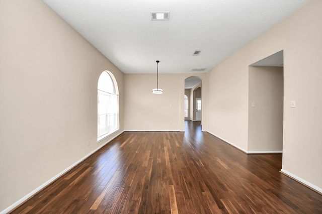 8214 Morning Dawn Drive, Houston, TX 77095
