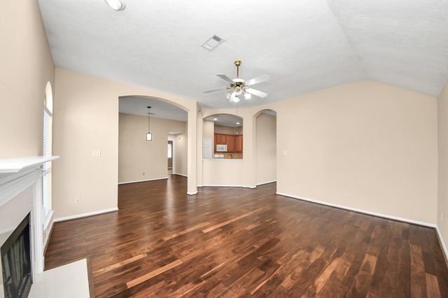 8214 Morning Dawn Drive, Houston, TX 77095